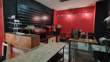 Local en venta traspaso o alquiler en la zona de Coslada Pueblo
