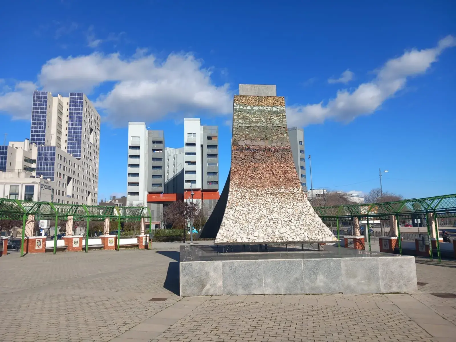 Habicasa Inmobiliaria. Inmobiliarias en Coslada.