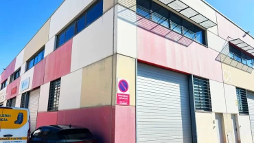 Nave en venta o alquiler en la zona de Bº de la Estación